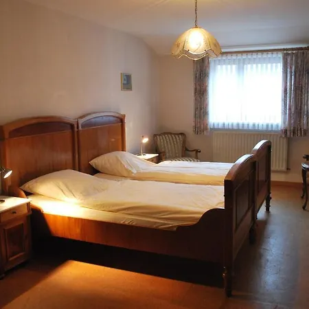 Penzion Zur Linde 2*